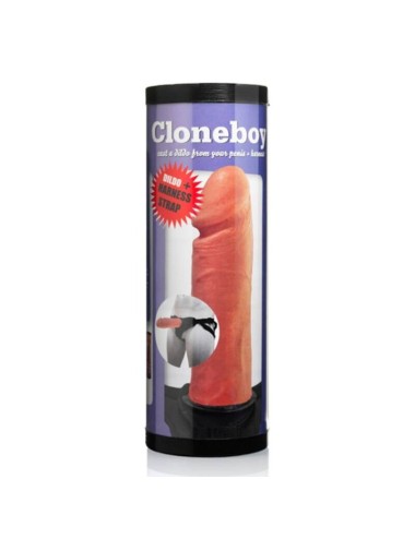 DILDO DI CLONEBOY E CINTURINO PER IMBRACATURA