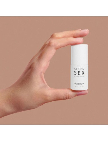 BIJOUX - SLOW SEX OLIO DA MASSAGGIO SESSUALE CON CBD 30 ML