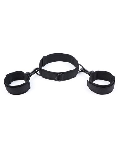 OHMAMA FETISH - MANETTE E COLLETTO IN NYLON