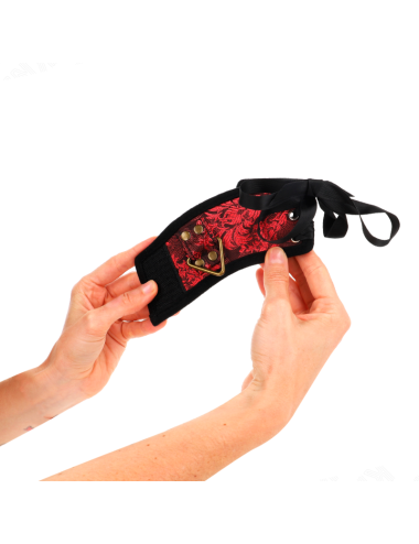 KINK - RESISTENZA DA POLSO SCANDALO DETTAGLI IN PIZZO ROSSO-NERO 24,5 CM X 6,5 CM