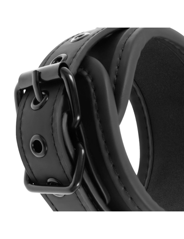 FETISH SUBMISSIVE - POSIZIONE MASTER CON 4 MANETTE RIVESTITE IN NOPRENE