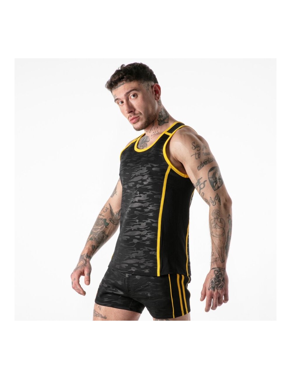 LOCKER GEAR - CANOTTA GIALLA CON ACCESSO MILITARE COMPLETO