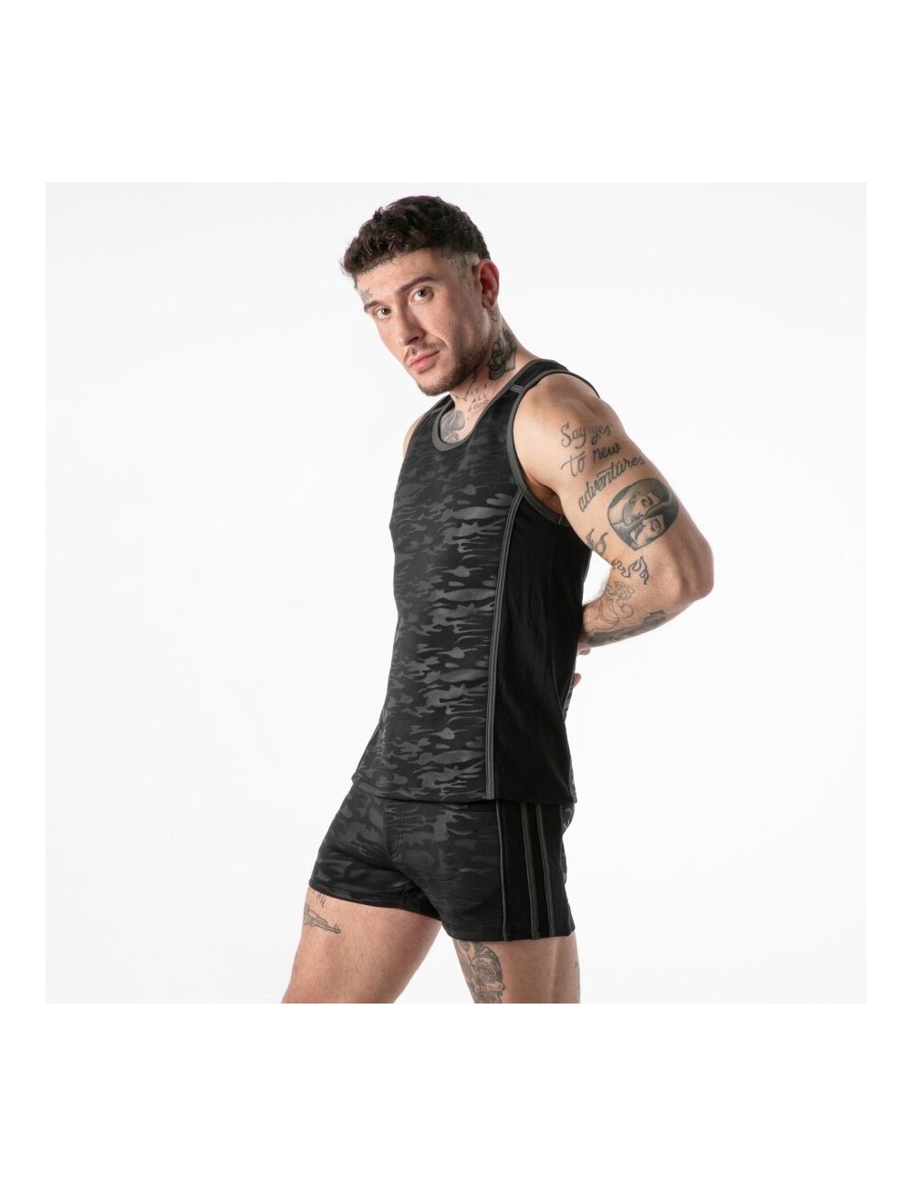 LOCKER GEAR - CANOTTA COMPLETAMENTE MILITARE CON ACCESSO COMPLETO
