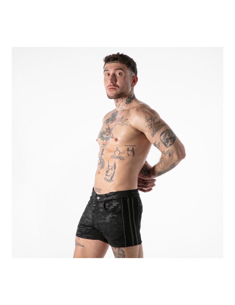LOCKER GEAR - PANTALONCINI NERI CON ACCESSO MILITARE COMPLETO